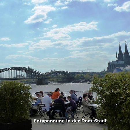 Airport Hotel Karsten Köln Eksteriør billede