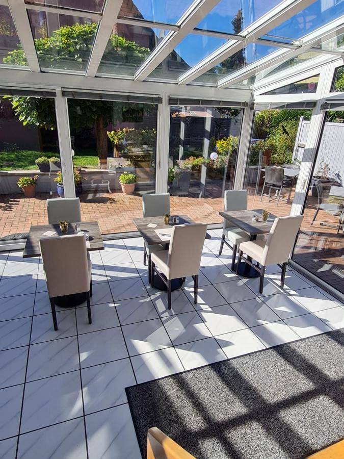 Airport Hotel Karsten Köln Eksteriør billede